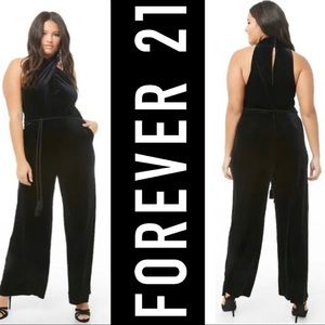 Forever 21 velvet black jumpsuit size 3X